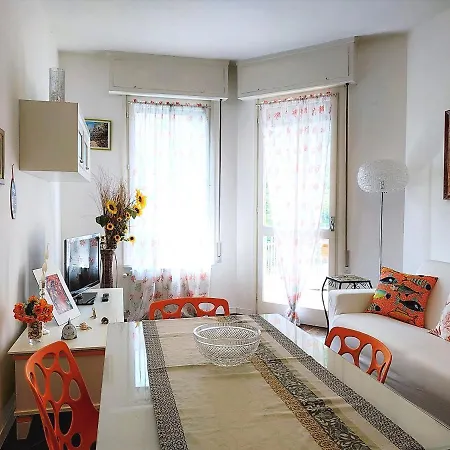 Casaviva - Betti A Con Terrazza شقة